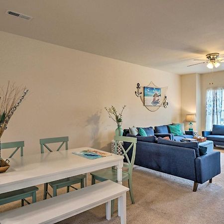 Modern Coastal Condo With Patio 1 Mi To Beaches! Carolina Beach Dış mekan fotoğraf